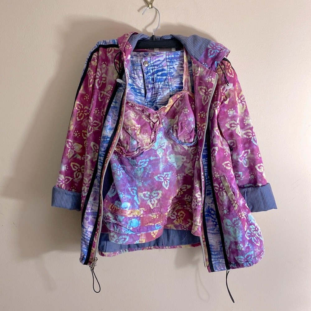 Vintage Lila Three-Piece Hooded Jacket, Shorts, and Top Set